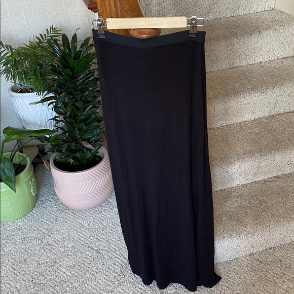 Free People Elegant Buttery Soft Black Maxi Skirt - Picture 7 of 10